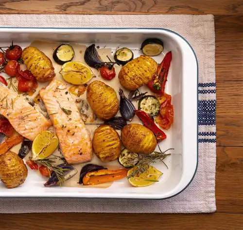 Hasselback Tray Bake 1 Min