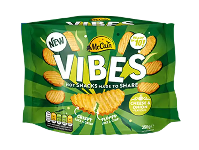 Vibes Cheese & Onion Hot Potato Snack Pack Shot