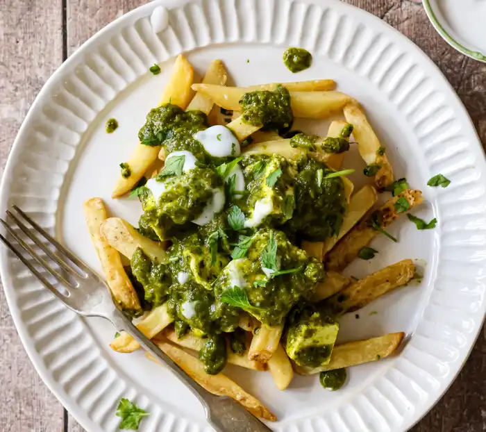 Palak Paneer Loaded Fries